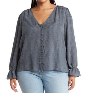 Nordstrom Rack Gray/Green V-Neck Button Loop Long Sleeve Blouse Size 1X EUC